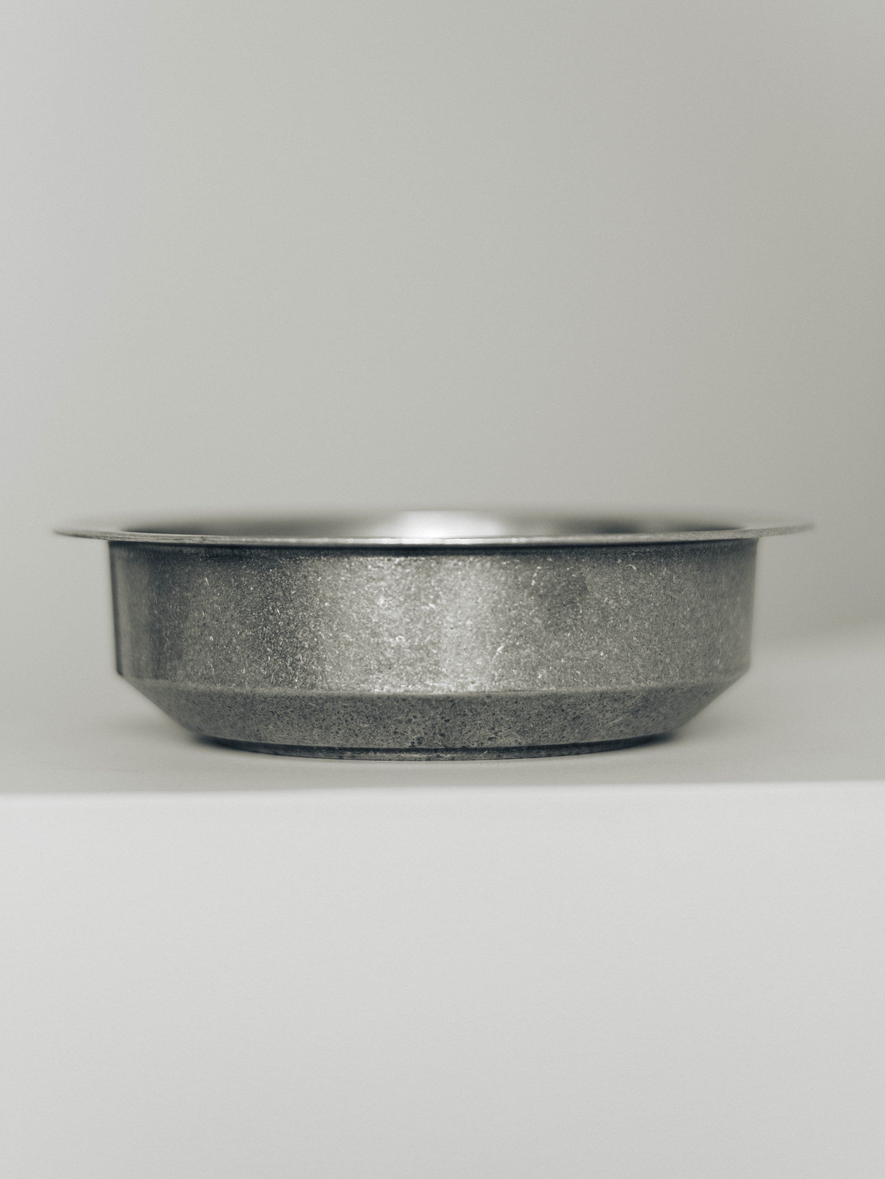 Agata Bowl - Aluminium