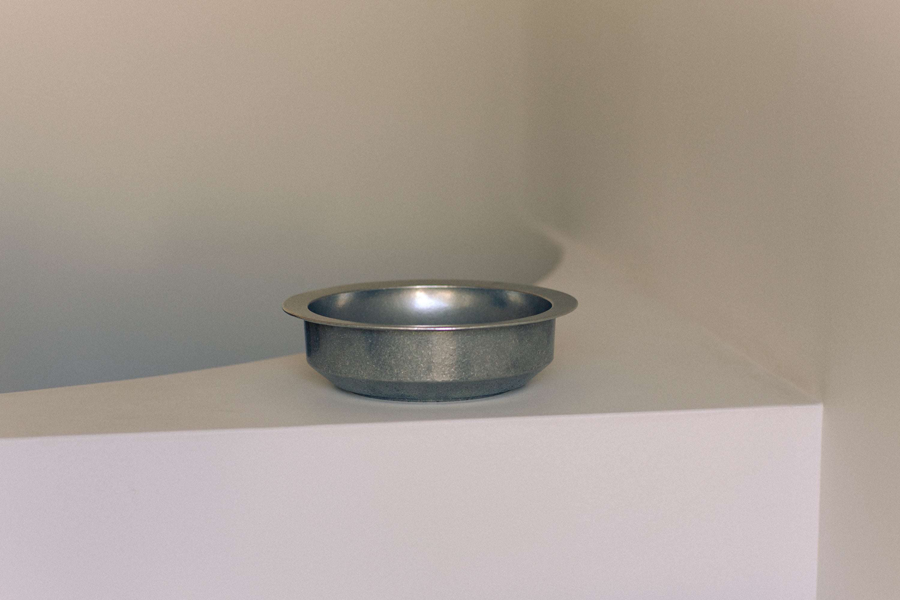 Agata Bowl - Aluminium