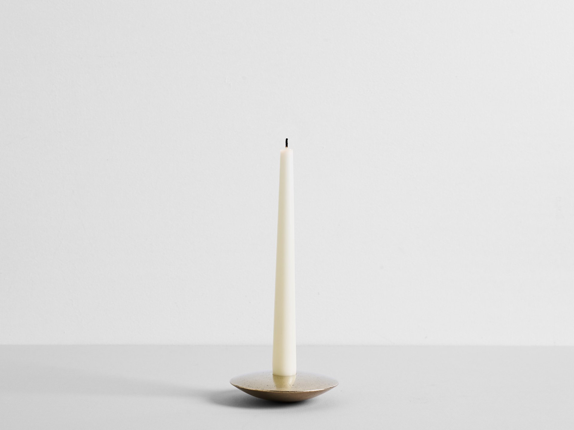 Almendres Candle Holder