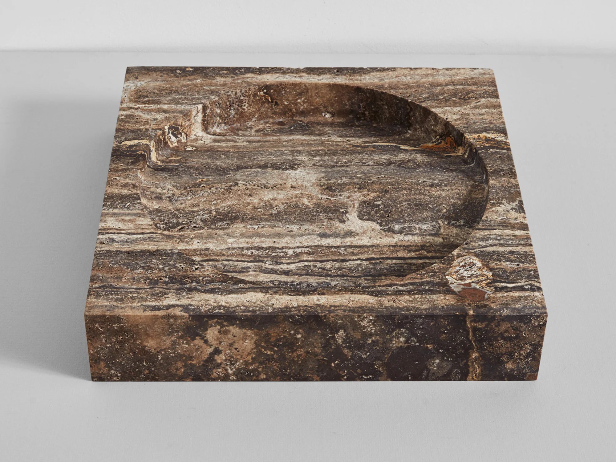 Block Big Poche Rond - Black Travertine